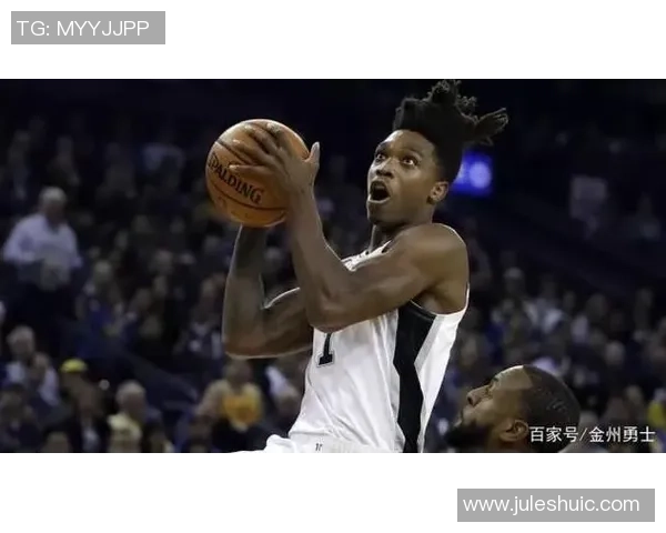 贾雷斯沃克：新星崛起的篮球天才与未来发展潜力解析